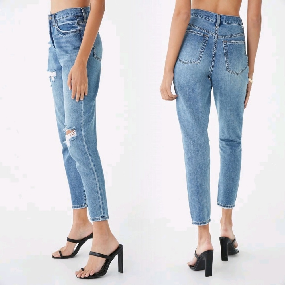 Forever 21 High-Rise Distressed Jeans - Picture 2 of 7